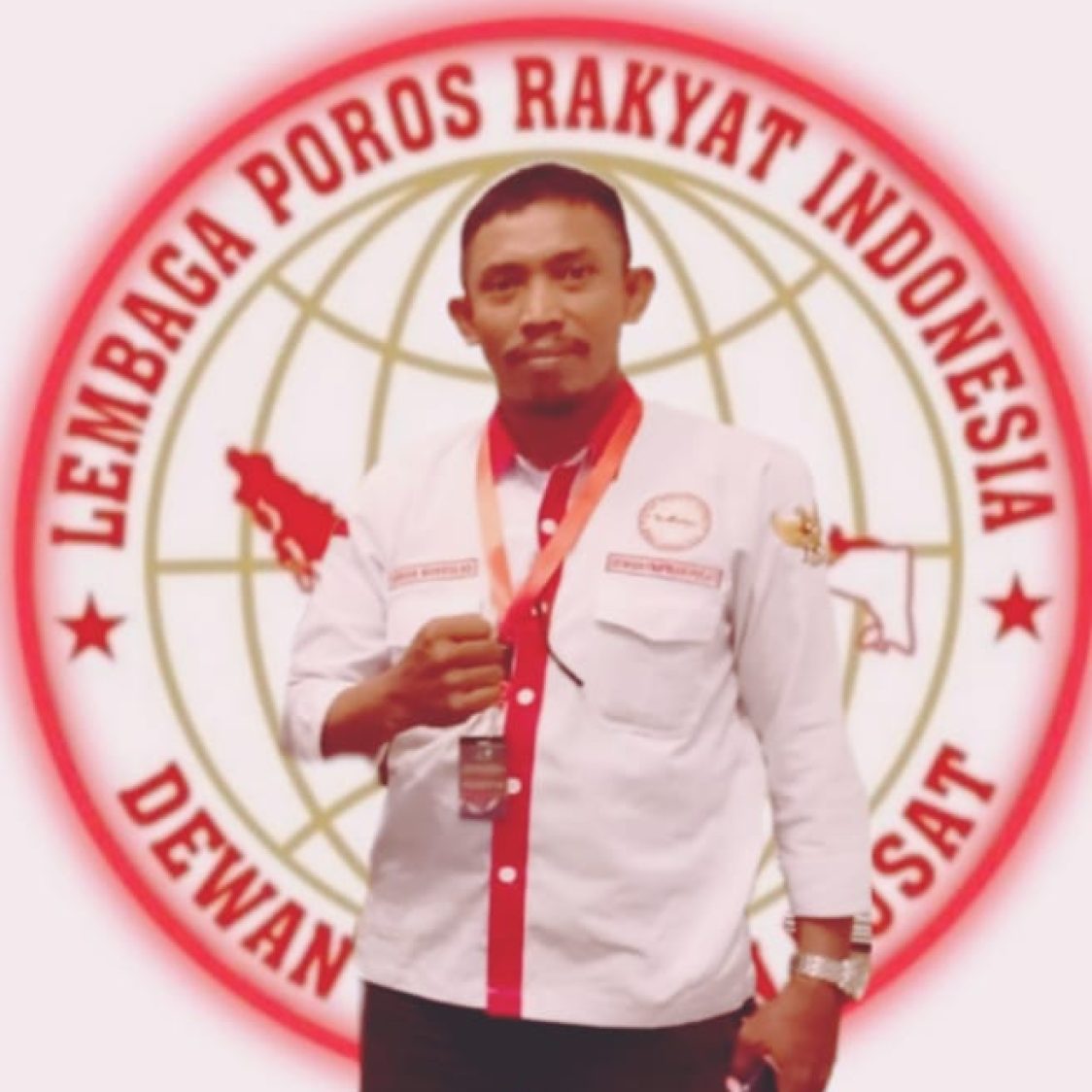 Ombudsman Bijak Hadir Di Gowa.  Lembaga Poros Rakyat Indonesia kembali mendalami issue DISTRIBUSI KOMPENSASI Tempat Pemakaman Umum ( TPU ) Kabupaten Gowa. 