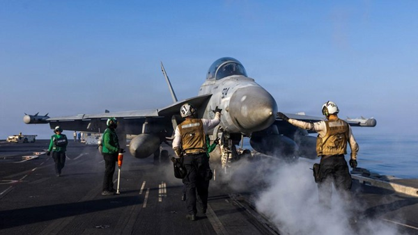 AS Hantam Gudang Rudal Iran, IRGC Balas Serang Pangkalan Amerika