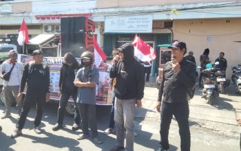 Solidaritas Gowa Gelar Aksi di Depan Polresta Gowa, Desak Penegakan Hukum Tegas hingga Copot Kanit Tipidter