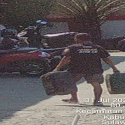 Jeriken Mengular di SPBU Larompong, Dugaan Mafia Solar Subsidi Kembali Jadi Sorotan