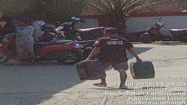 Jeriken Mengular di SPBU Larompong, Dugaan Mafia Solar Subsidi Kembali Jadi Sorotan